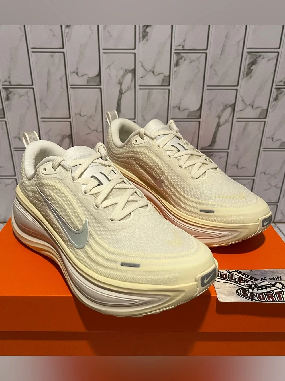 New Nike Vomero Plus ZoomX Running Shoes Sail White Womens Gym Workout 6 - 9.5